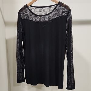 Black Long-Sleeve Lace Yoke & Sleeve Top